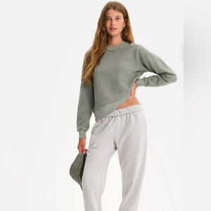 MATE the Label Organic Fleece Shrunken Crew Neck Sweatshirt - SZ M - $128 NWT